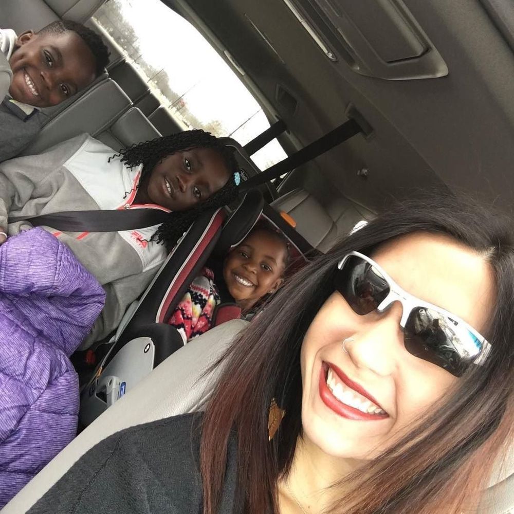 Meet your Posher, Kendra